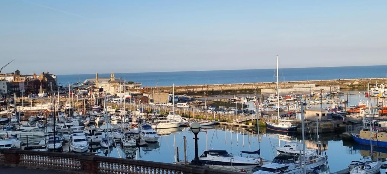 Diamond Harbour - Whole Huge Apartment - Wifi - Beach - Ramsgate Town Εξωτερικό φωτογραφία