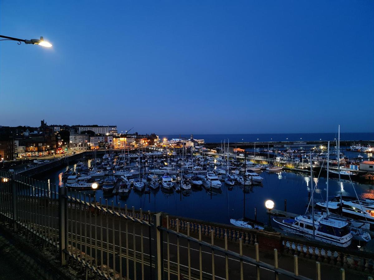 Diamond Harbour - Whole Huge Apartment - Wifi - Beach - Ramsgate Town Εξωτερικό φωτογραφία